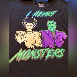 Torrid \ Universal Monster Frankenstein & the Bride Tee | 3XL (22/24)
